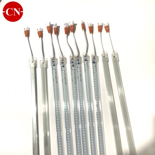 Led thanh 1m ( trắng , vàng , đỏ , hồng , lá , dương.)